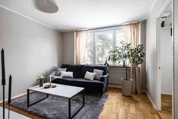 1,5 rok i Haninge nära Handen C