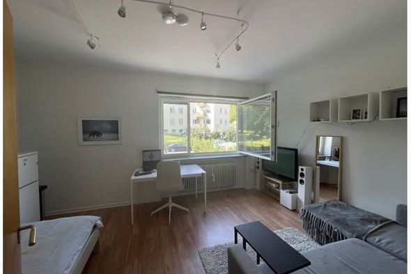 Nyrenoverad lgh nära Södertälje C