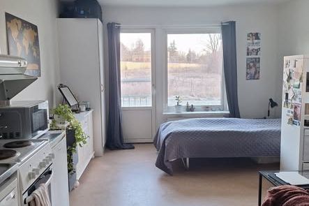 Möblerad studentetta i Roslags Näsby