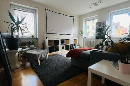 Bright 88sqm 3-room in central Malmö
