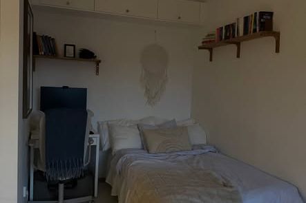 Etta vid Campus Albano med toppenläge
