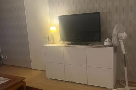 Möblerad 3:a i Tensta nära moské