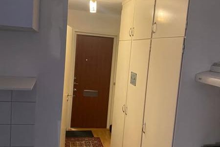 Möblerad 1:a med Egen Ingång i Haninge