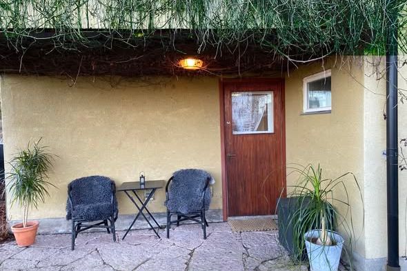Möblerad 2:a i Mälarhöjden, sjöutsikt