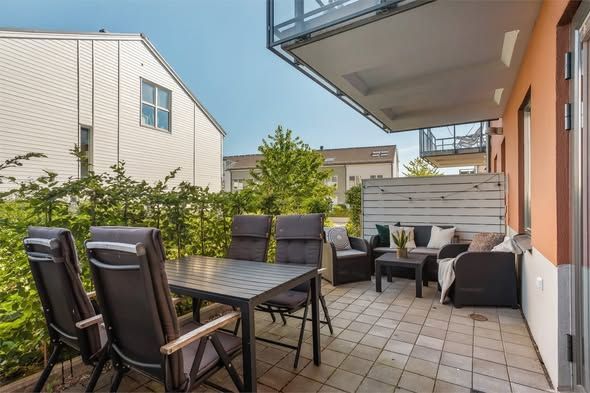 Nyproducerad 1a i Järvastaden m terrass