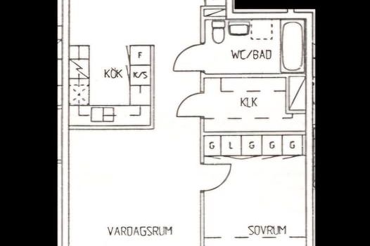 Rymlig 2:a med balkong & parkering