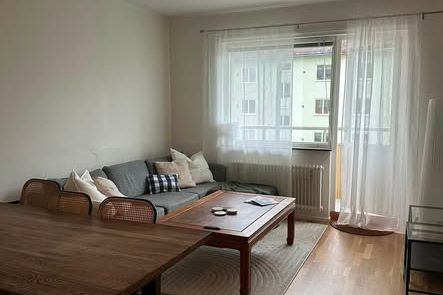 Ljus 2:a i Valla nära universitet – Linköping