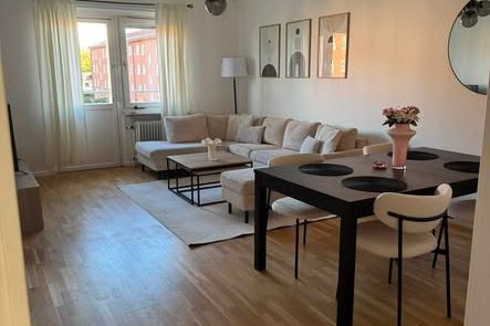 Rymlig 3:a på Albrektsvägen uthyres