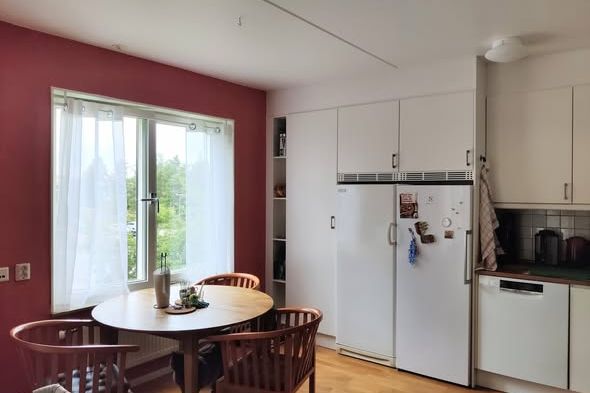Furnished Room in Fruängen with Cats