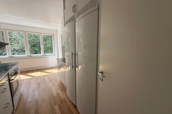 Ljus 3 rok med balkong & extra WC