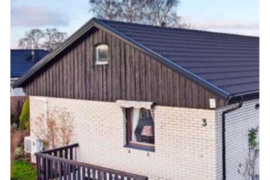 Stort renoverat hus i Husie uthyres