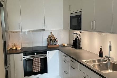 Möblerad 2:a med stor uteplats i Flatås