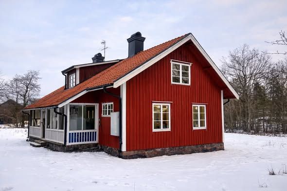 Helrenoverad villa i Sankt Anna