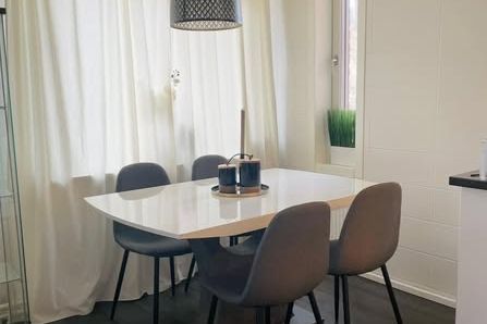 1,5:a 40 kvm i Korsta med parkering