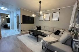 Nyrenoverad 2rok med uteplats i Skälby