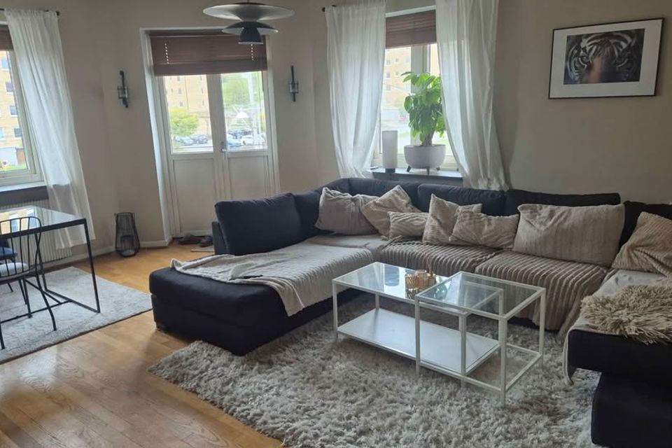 Roomie sökes vid Vågmästareplatsen