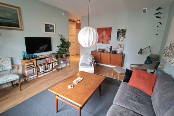 Ljus tvåa med balkong i Sandarna