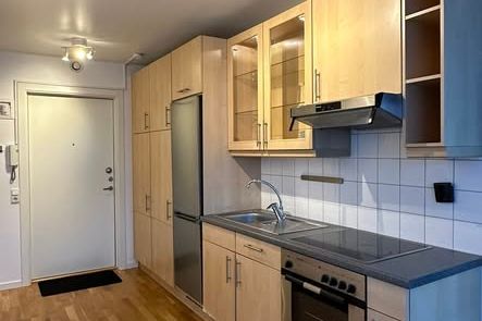 Central 1:a på Östermalm – 30 kvm