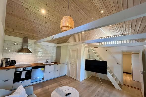 Mysigt gästhus med loft i Bunkeflostrand