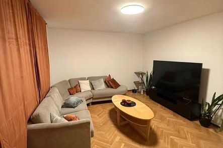 2:a med walk-in i Hässelby Strand