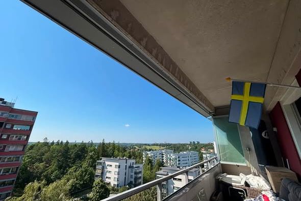35 kvm med balkong i Danderyd