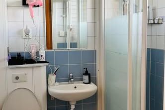 3 rok i Hässelby Strand nära T-bana