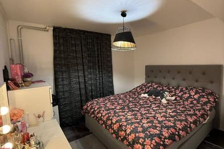 Nyrenoverad 3:a i Runby, nära pendlingsläge