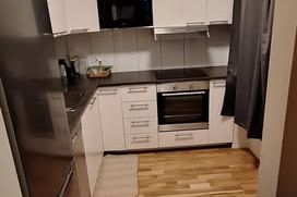 Nyrenoverad etta centralt i Staffanstorp
