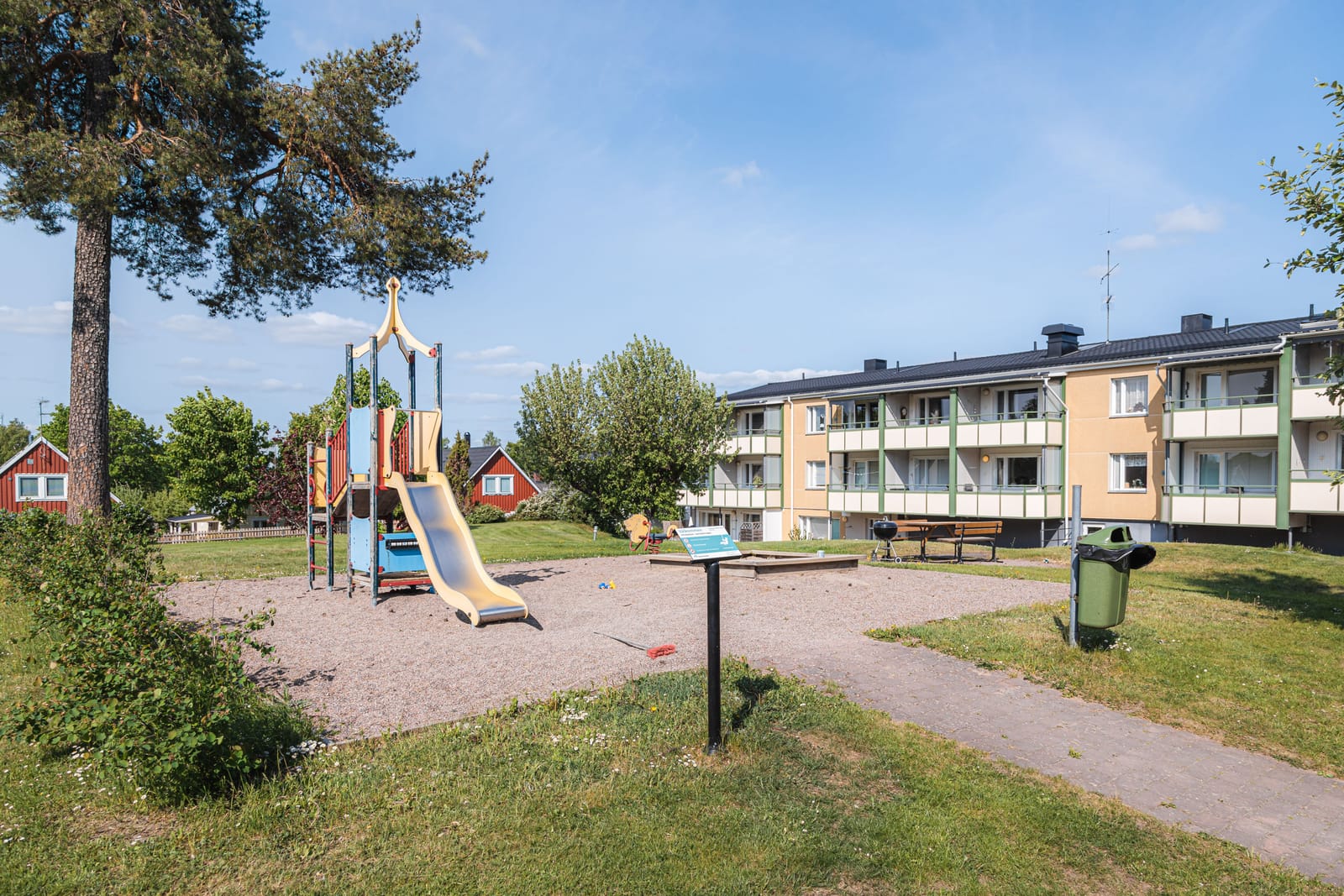 Sporrbacksvägen 26 C – bild 2