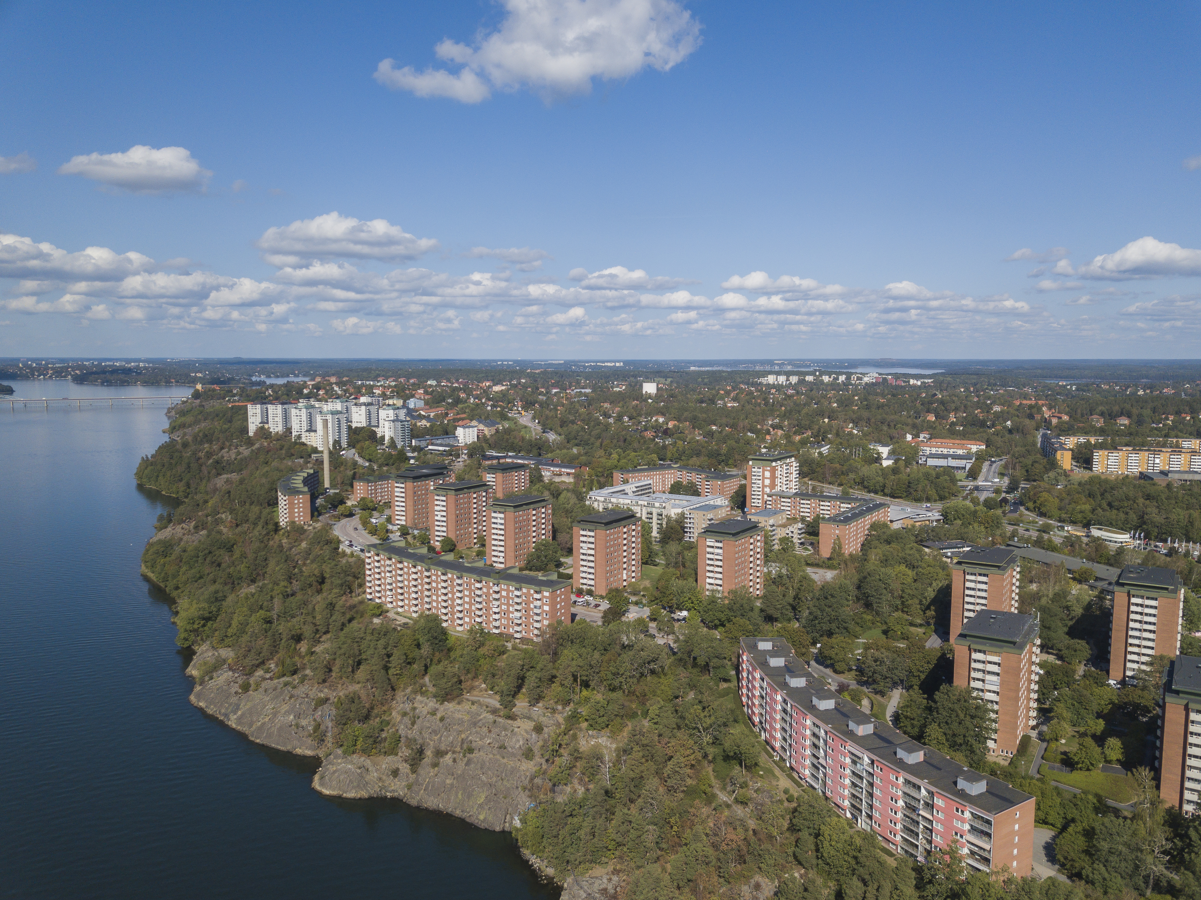 Larsbergs parkväg 1