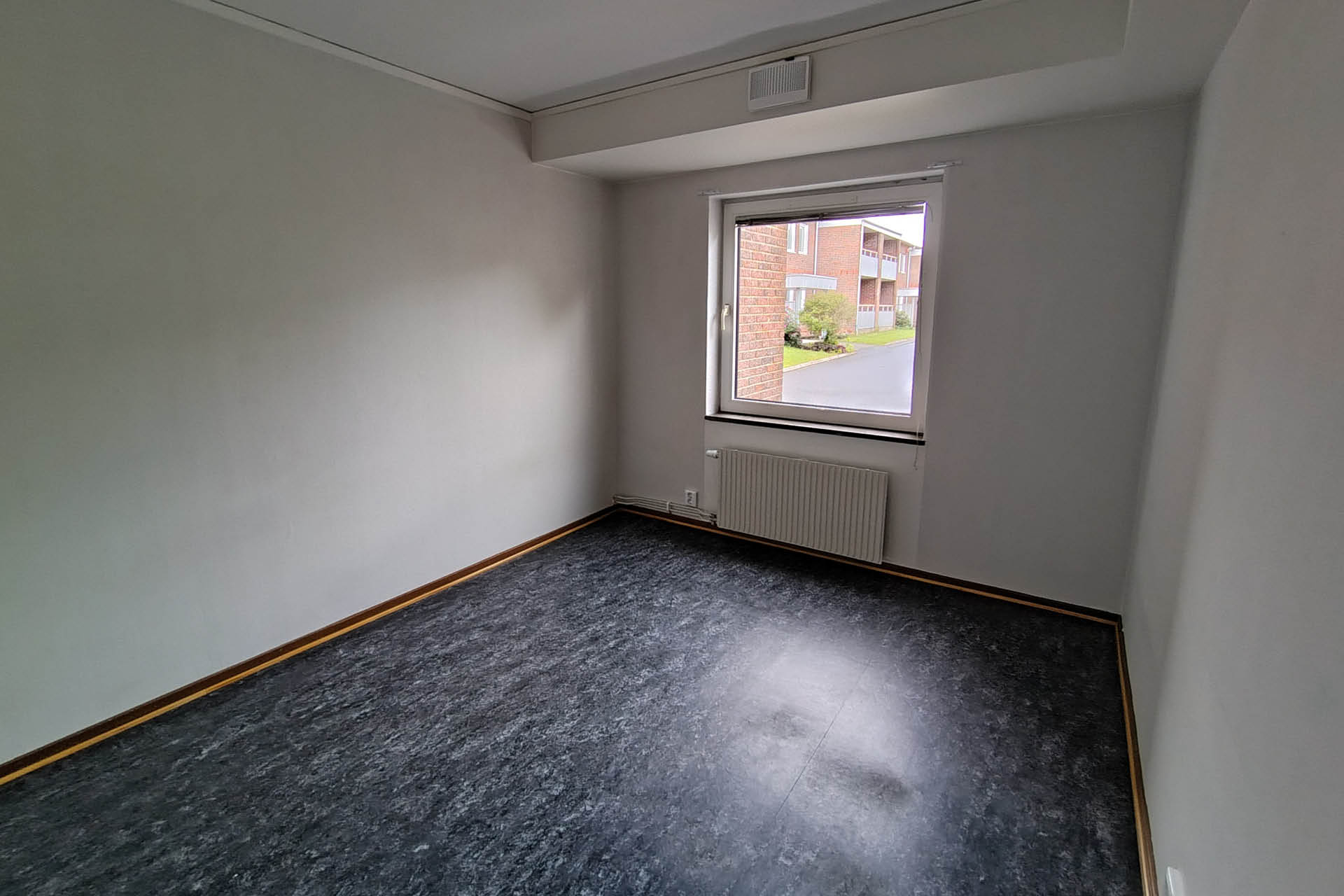 Kyrkogatan 8 E – bild 8