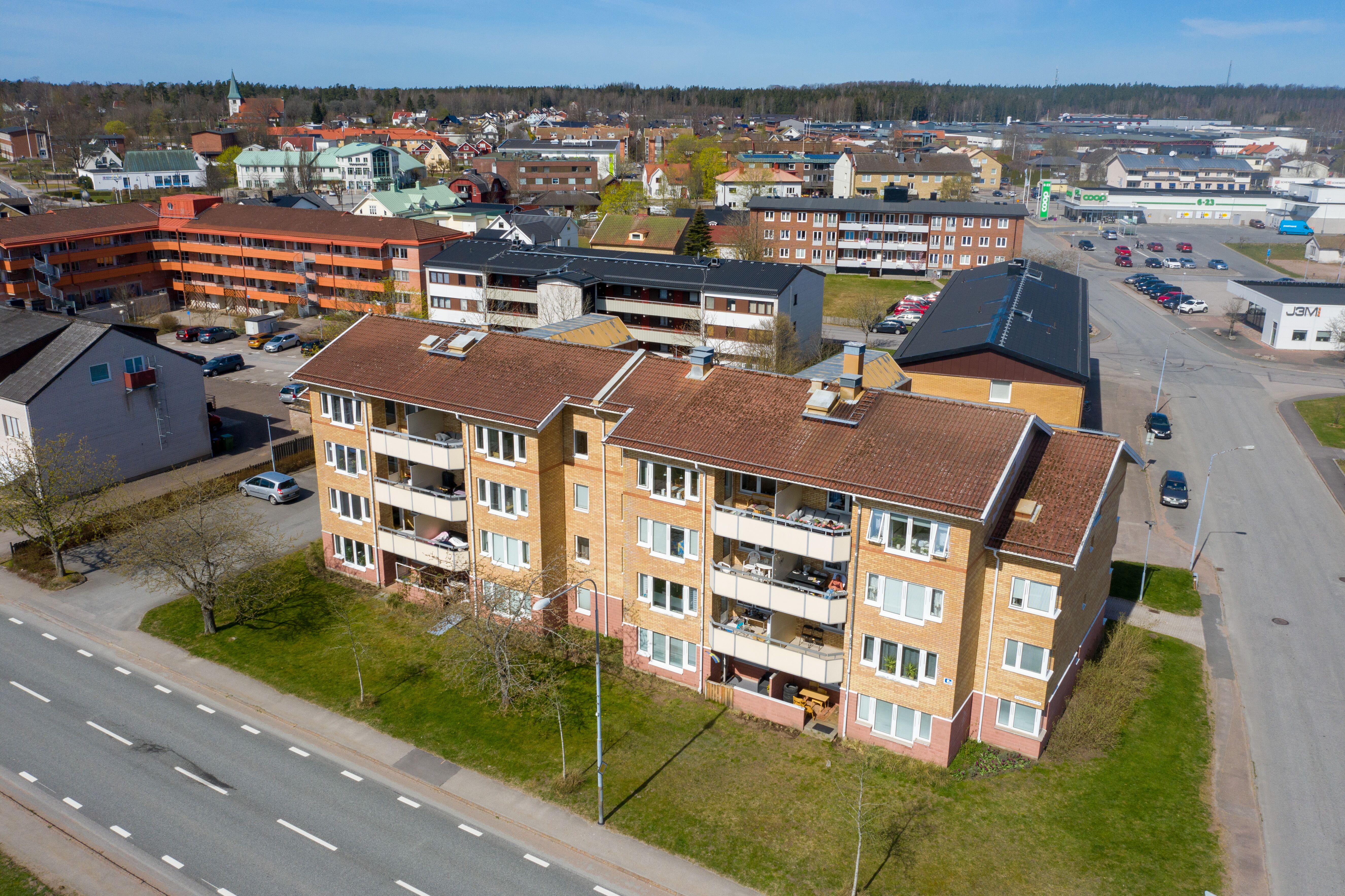 V Järnvägsgatan 13