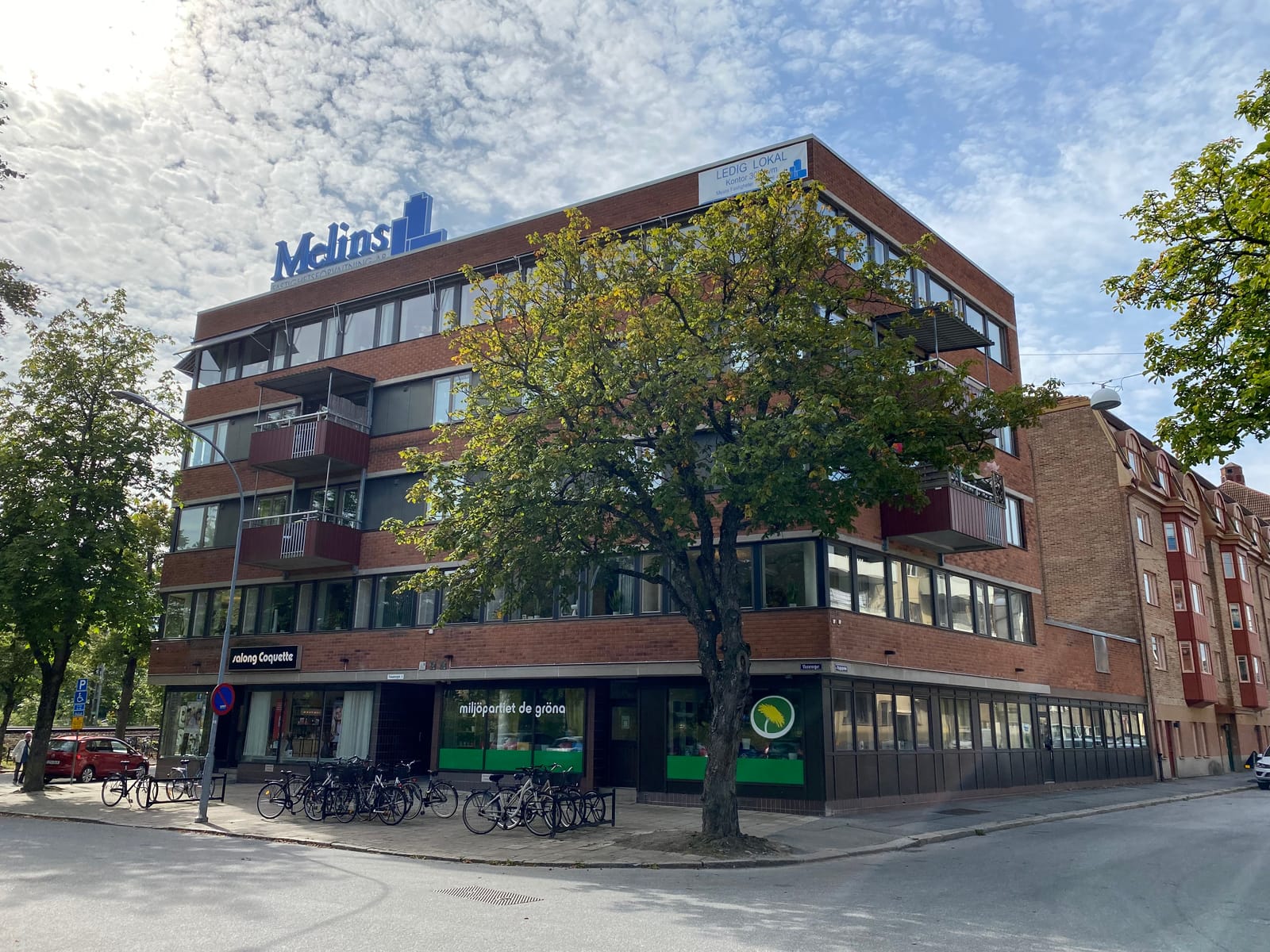 VÄSTRA BANGATAN 9 – bild 2
