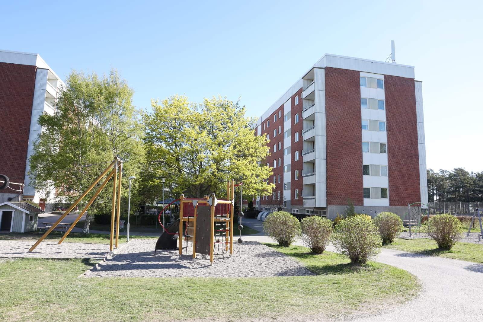 Backluravägen 3 B – bild 2