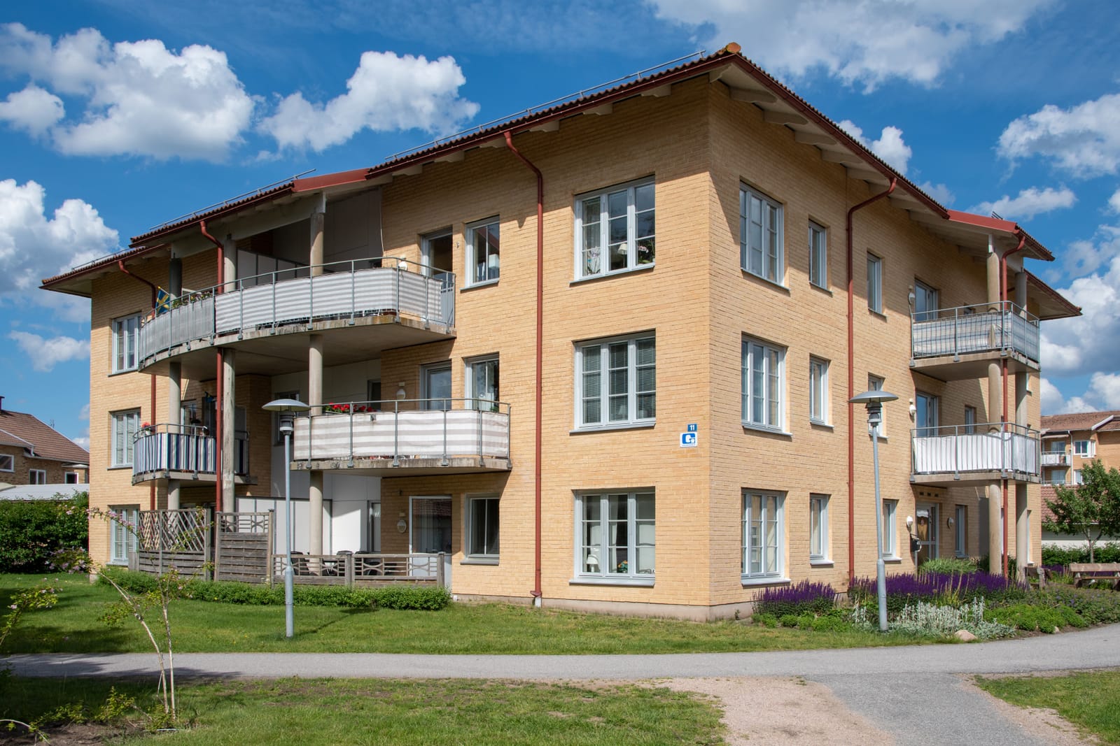 Brogatan 11