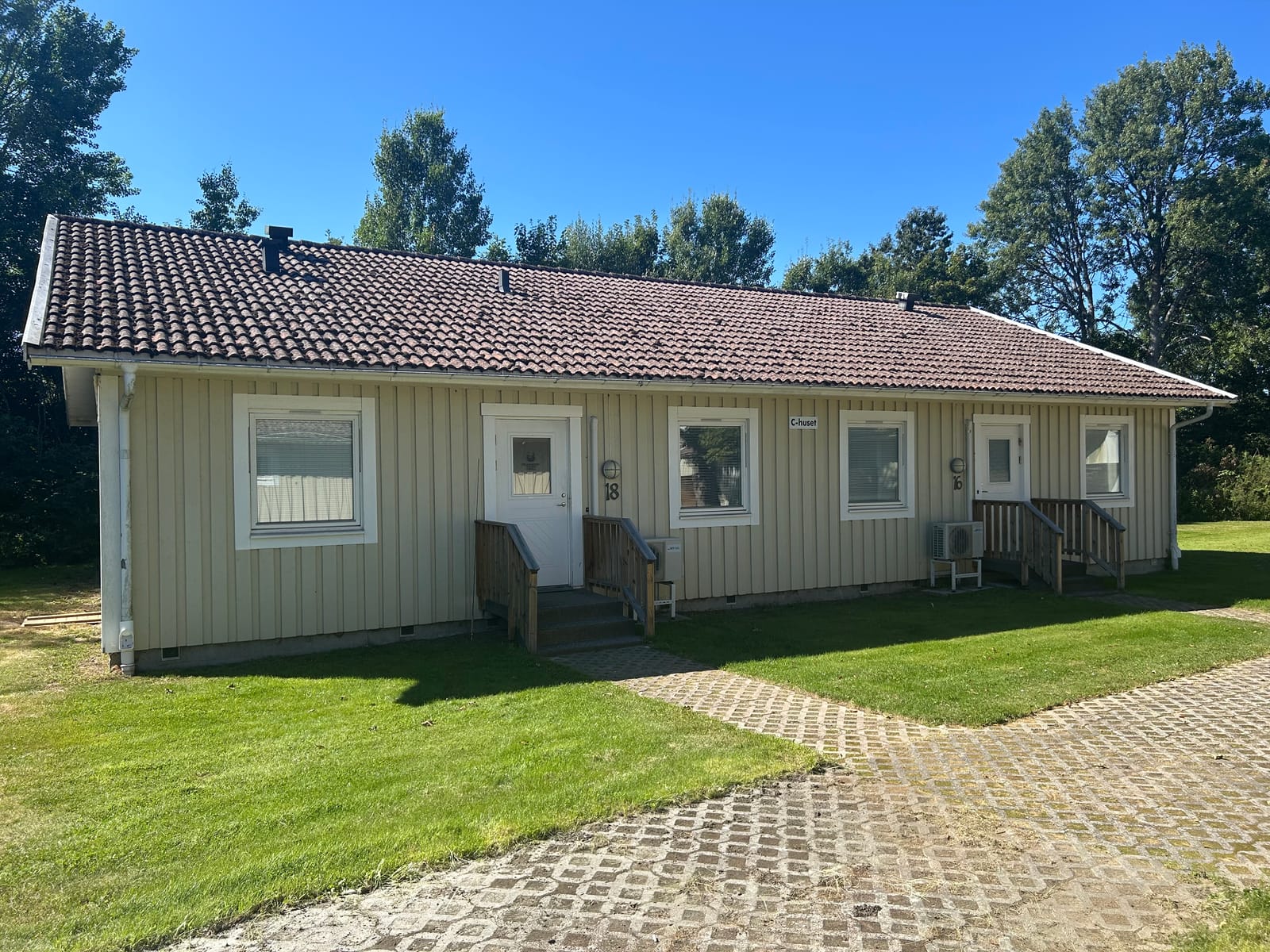 Clematisvägen 16