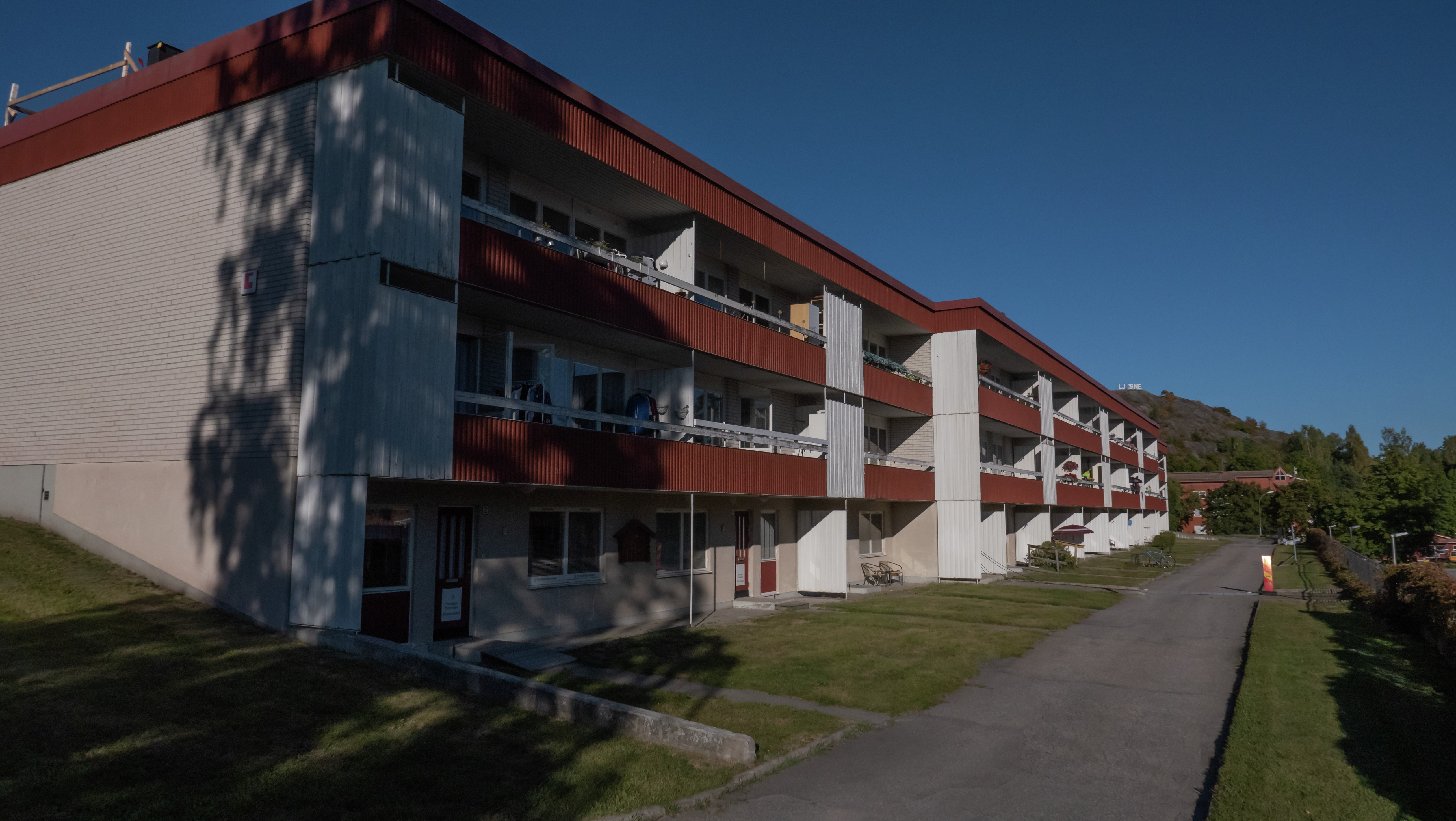 Svarvarvägen 46 – bild 2