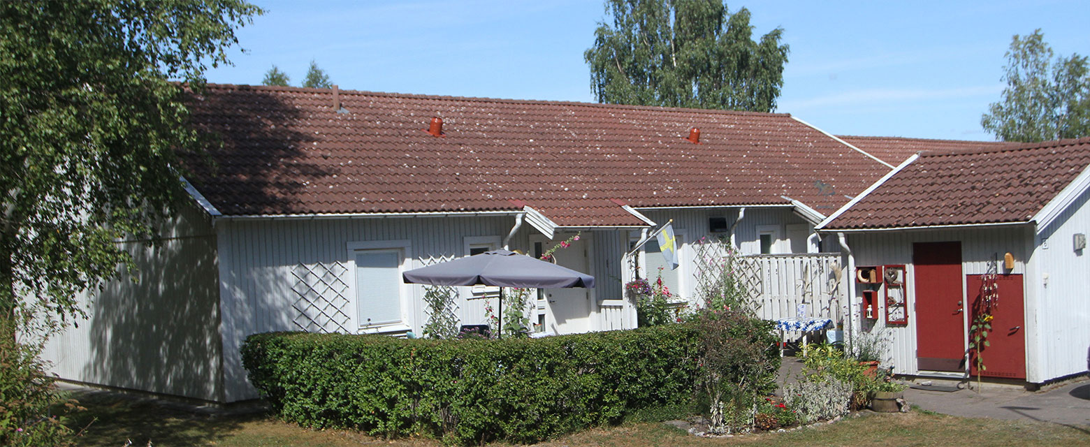 Västra Lindåsvägen 8