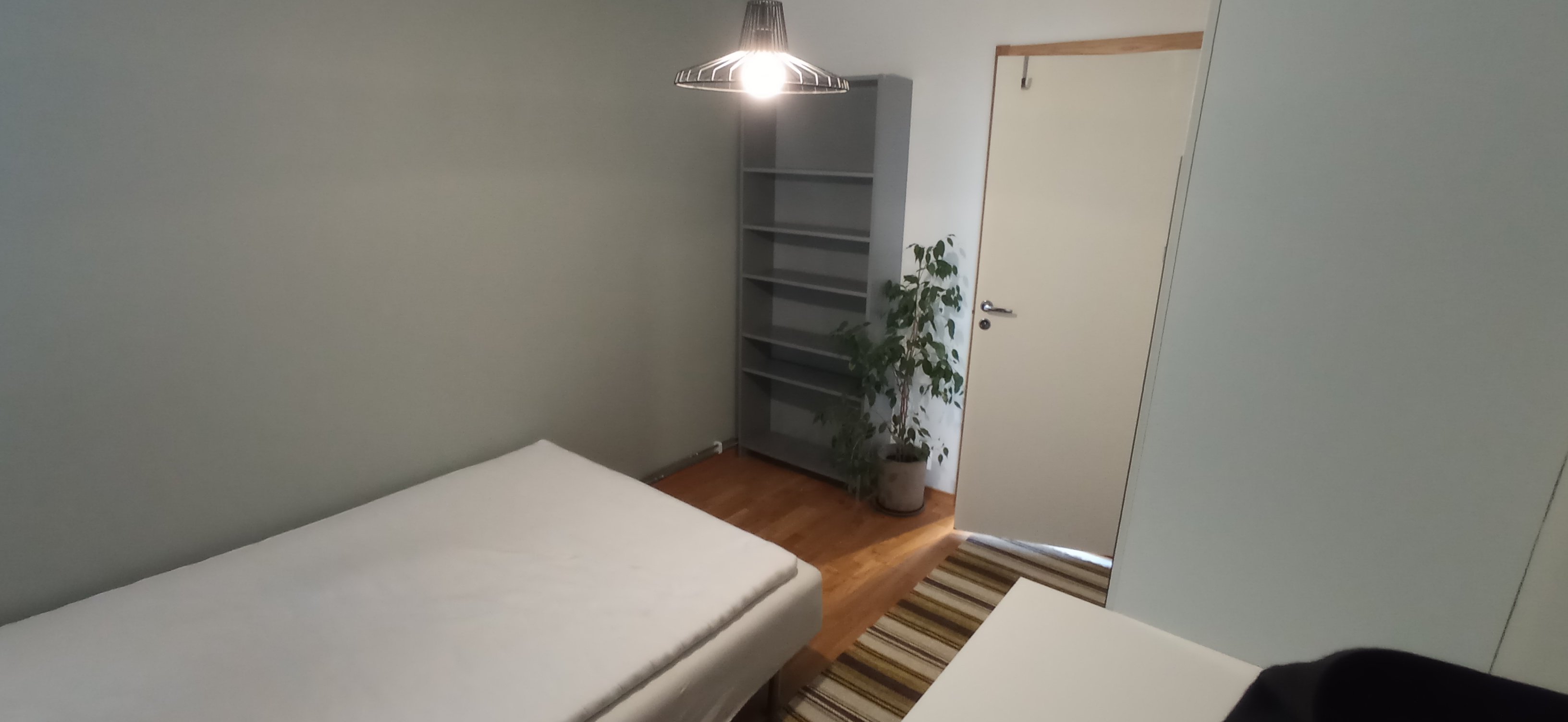 1 rok · 10 m² i Västra Frölunda – bild 5