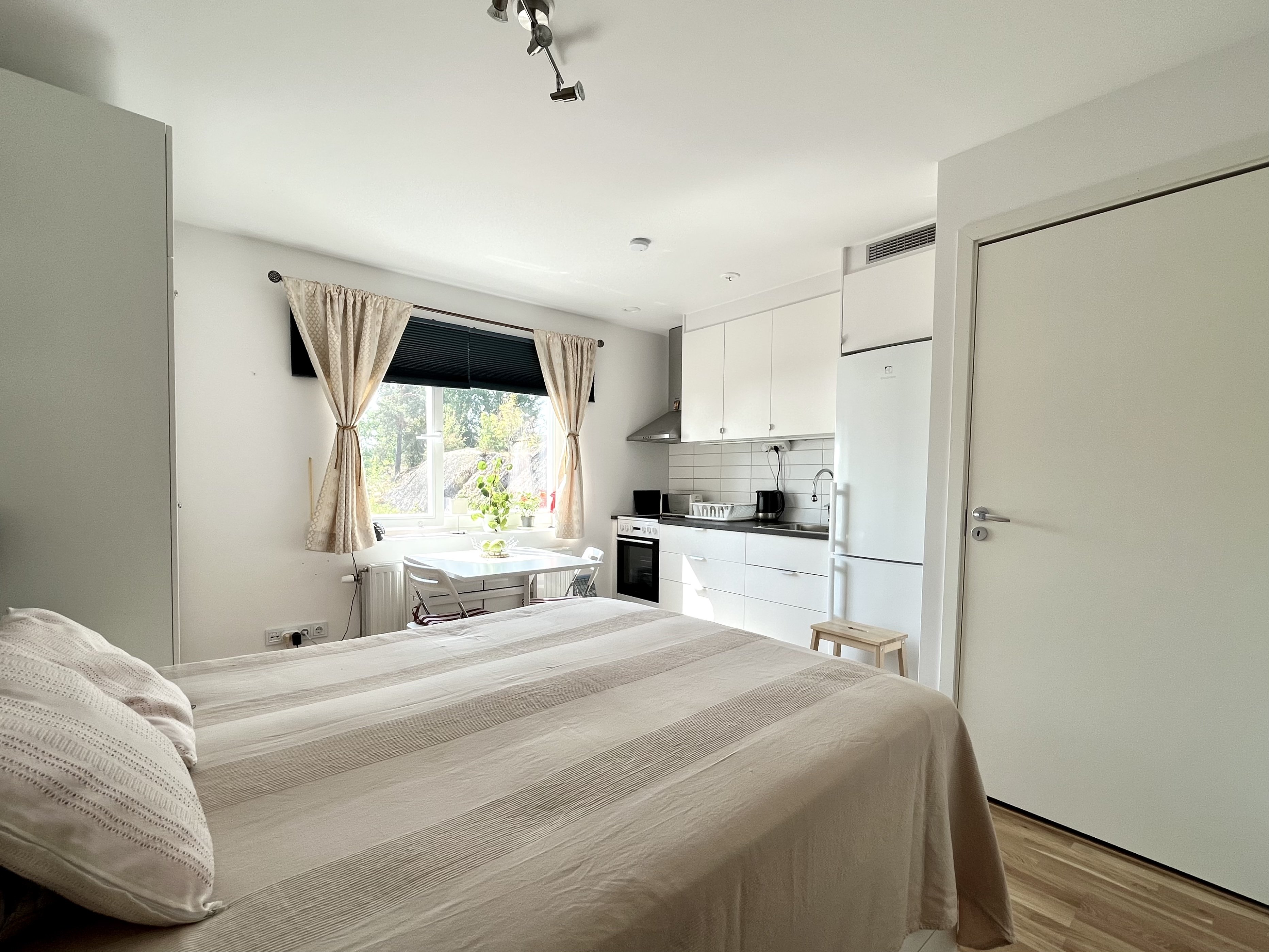 Lägenhet, 1 rooms, 24 sqm, Huddinge – bild 3