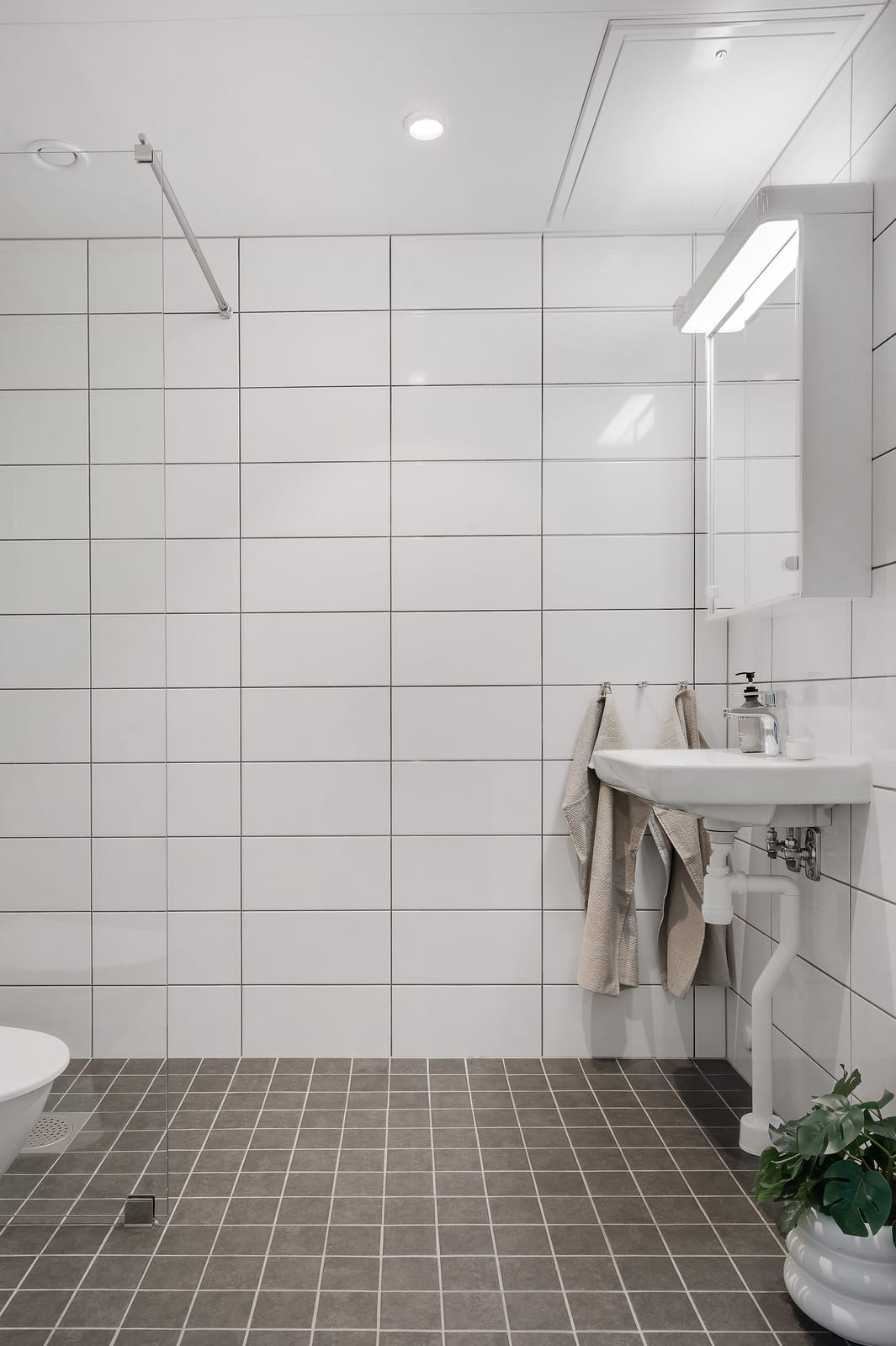 1 rok · 27 m² i Täby – bild 18