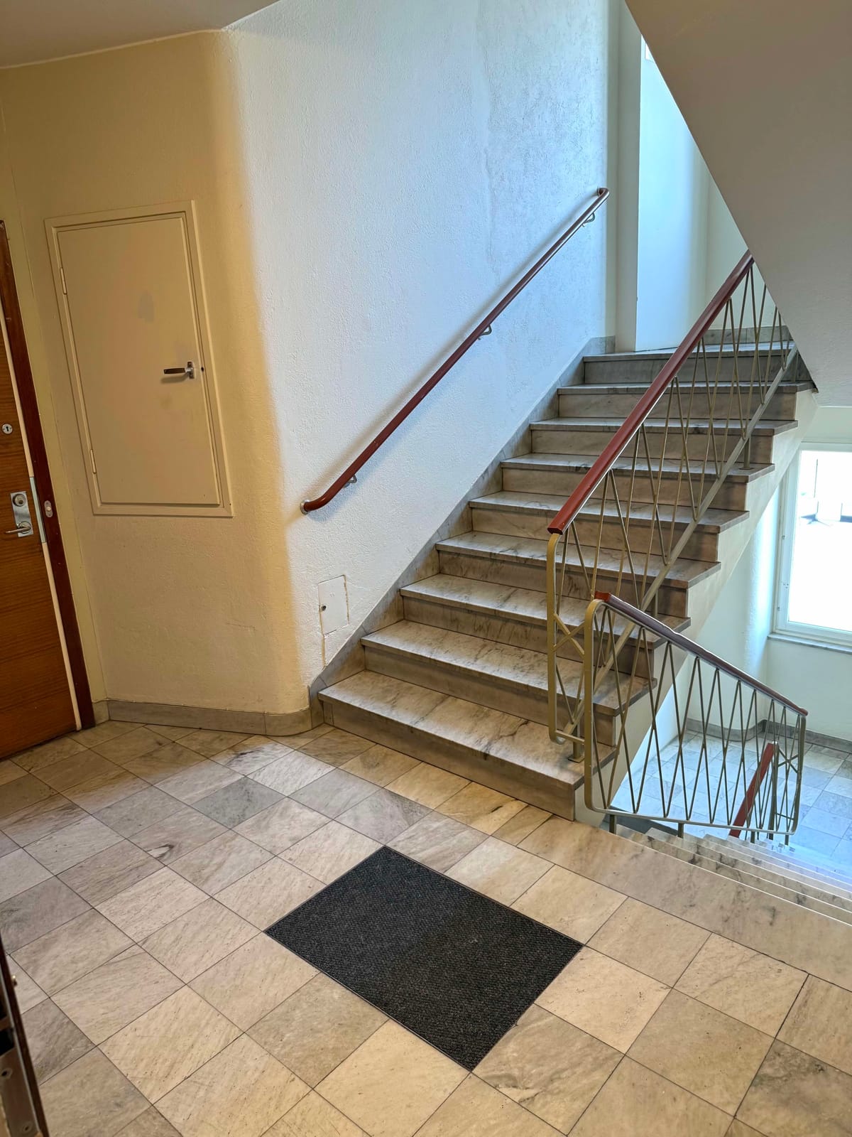 1 rok · 19 m² i Västerås – bild 40