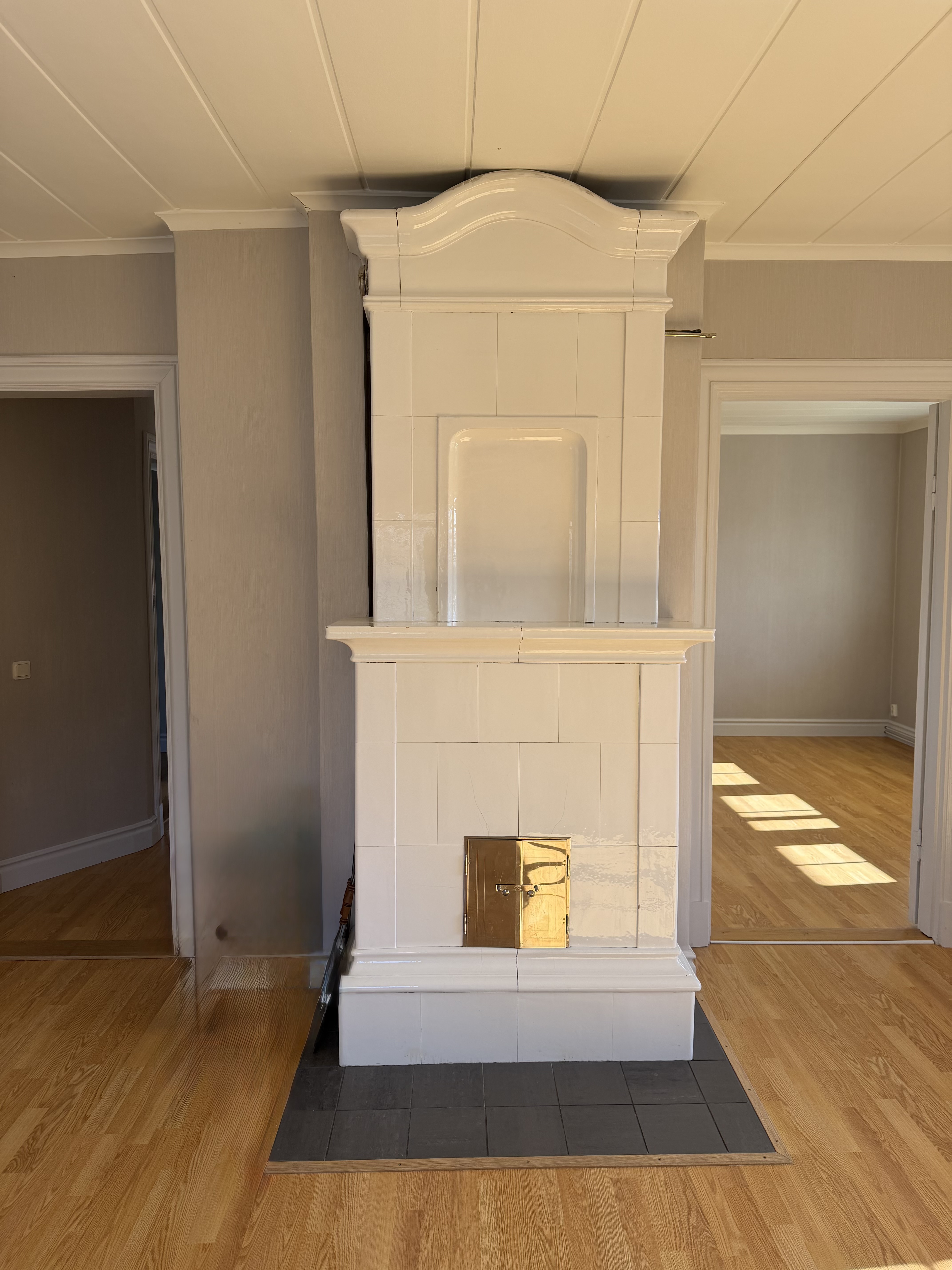 Lägenhet, 3 rooms, 105 sqm, Sala – bild 2