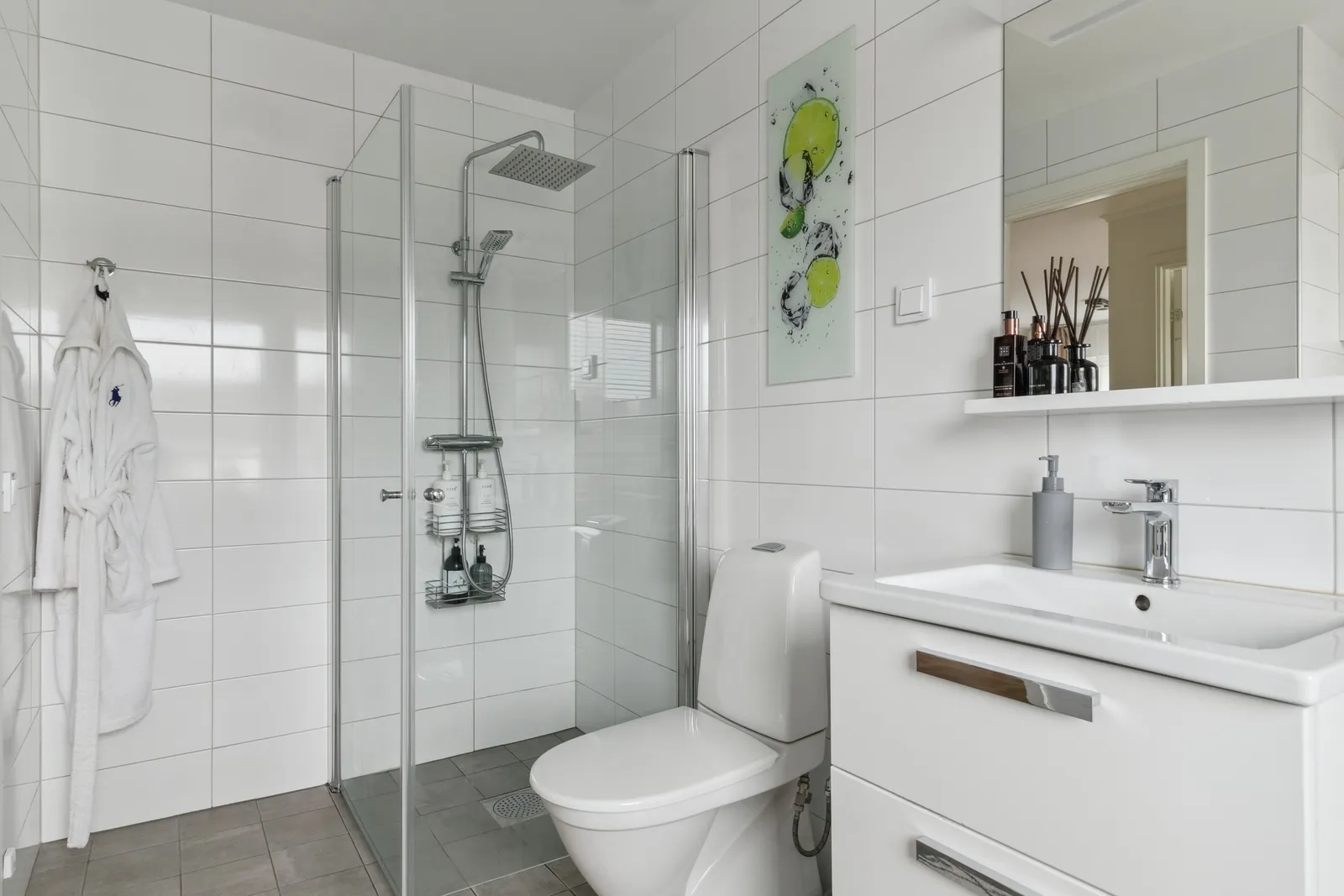 6 rok · 131 m² i Skogås – bild 8