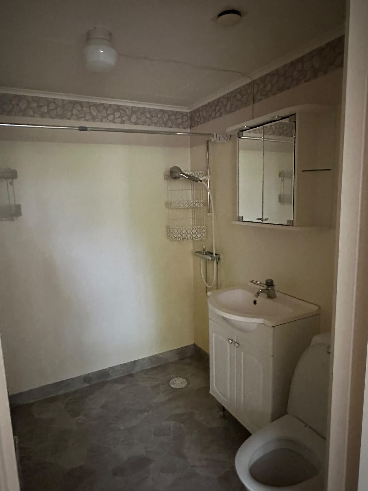 2 rok · 64 m² i Nykroppa – bild 9
