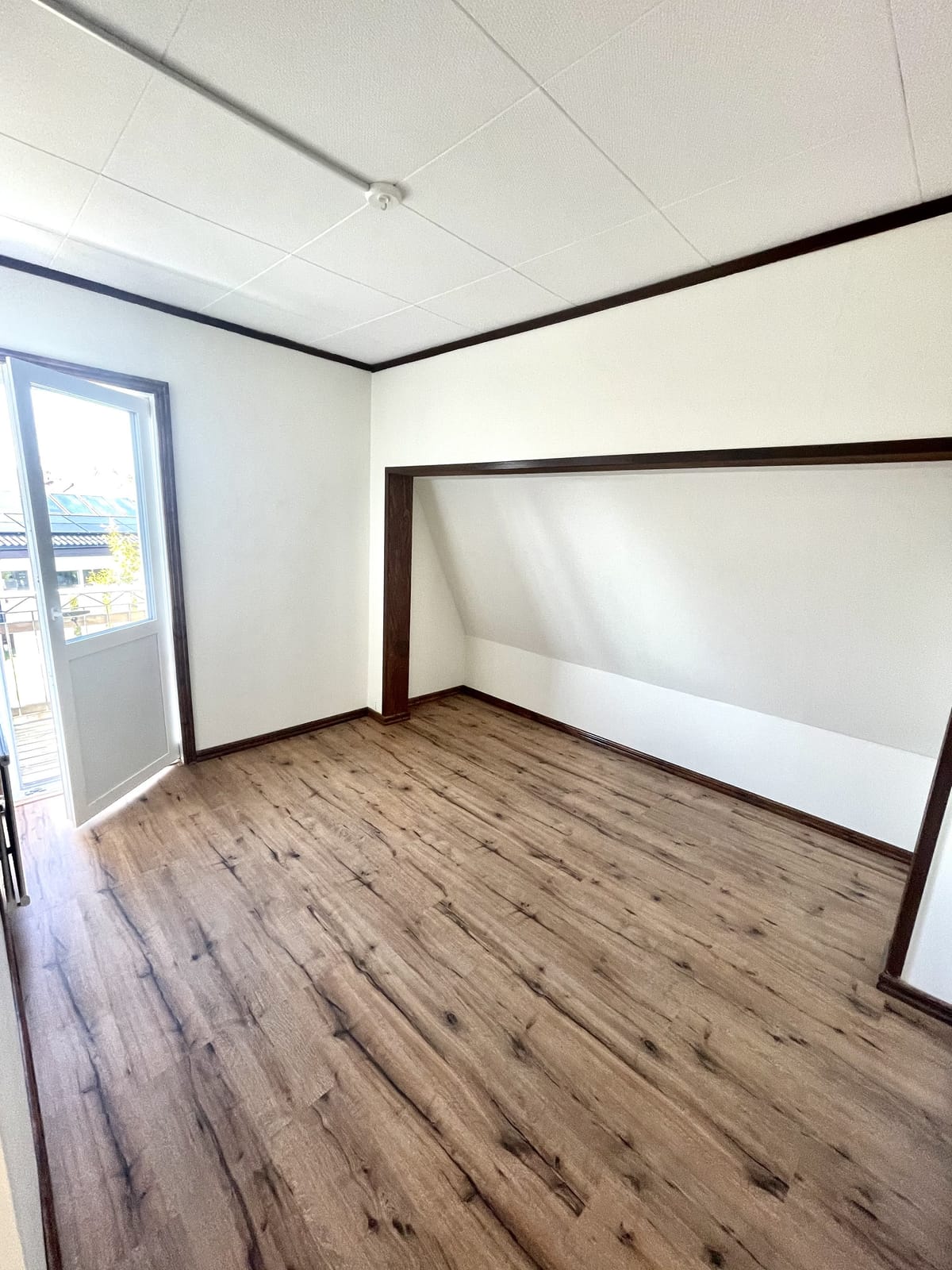 5 rok · 200 m² i Järfälla – bild 7