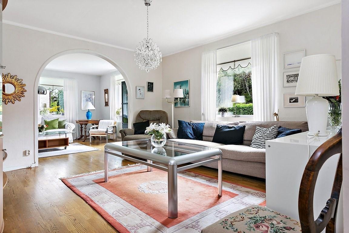 Villa/Hus, 8 rooms, 245 sqm, Södertälje – Södertälje