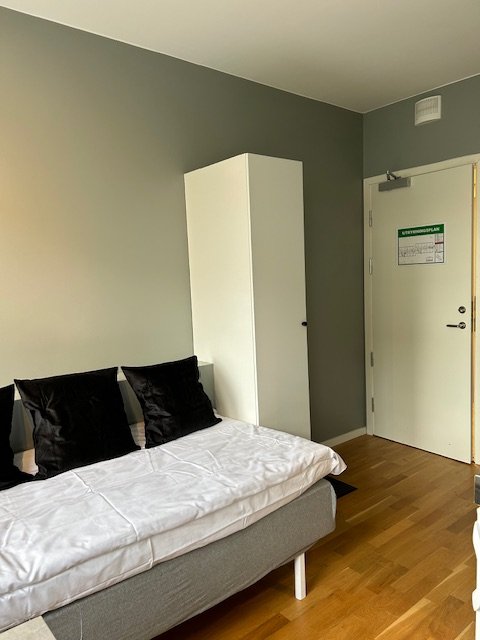 Lägenhet, 1 rooms, 14 sqm, Täby – bild 3
