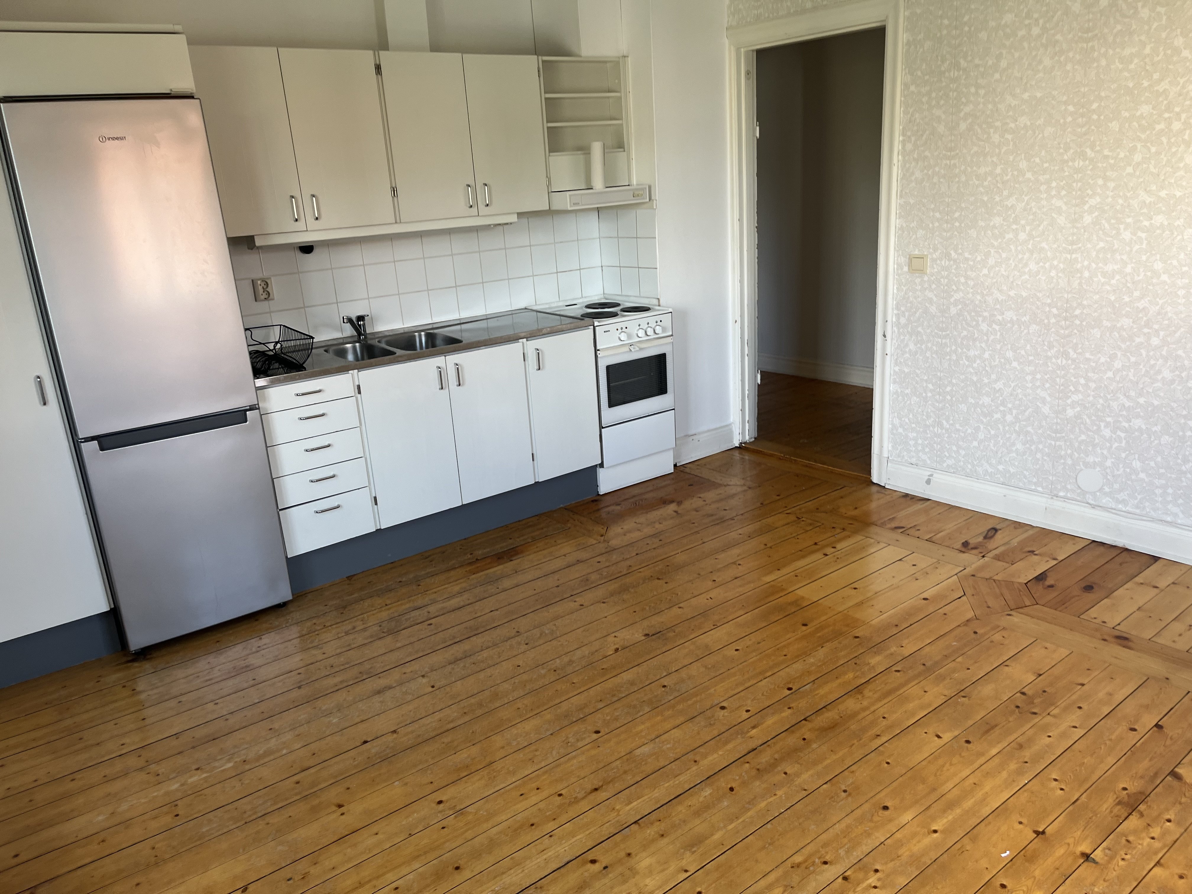 Lägenhet, 1 rooms, 43 sqm, Örebro – bild 3