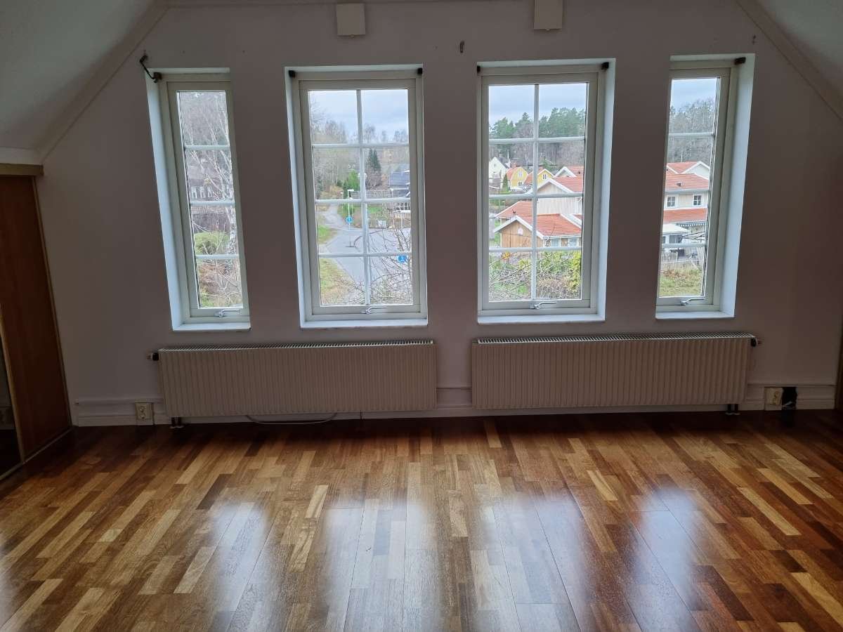 5 rok · 195 m² i Södertälje – bild 4